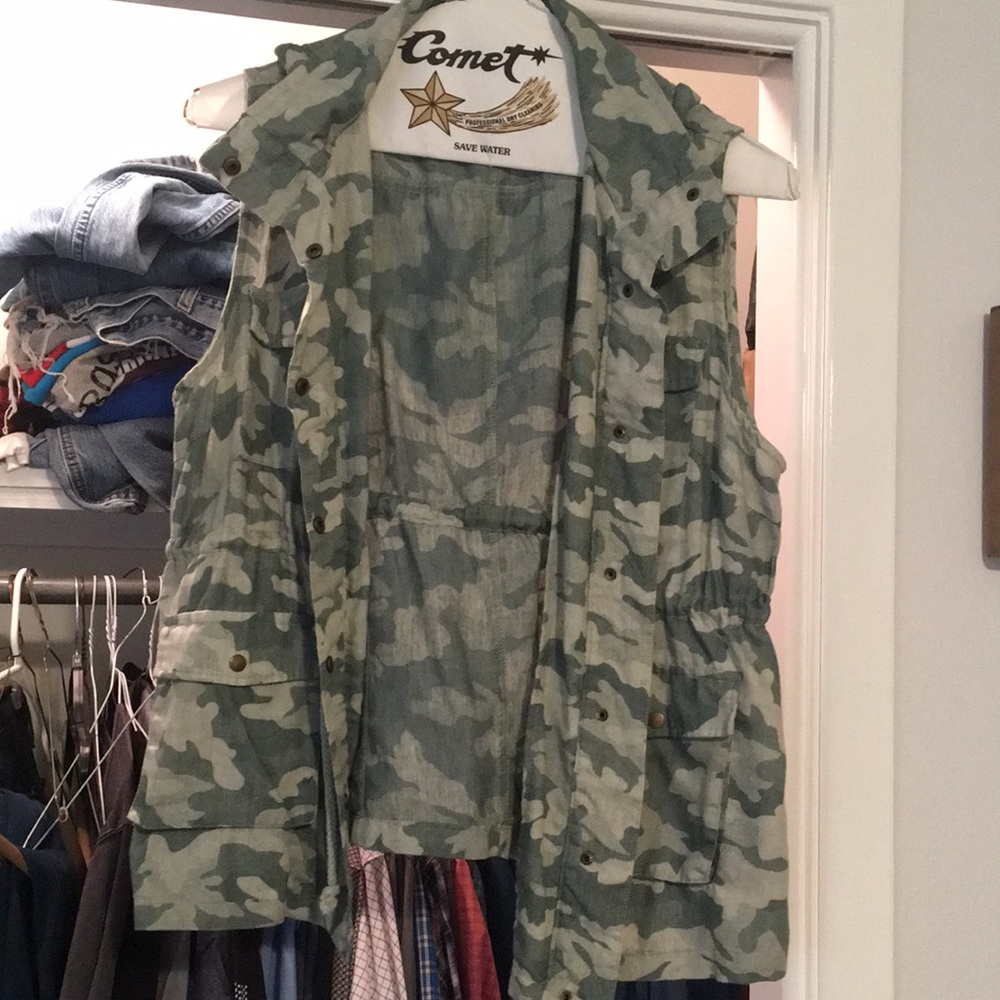 Cute camo vest